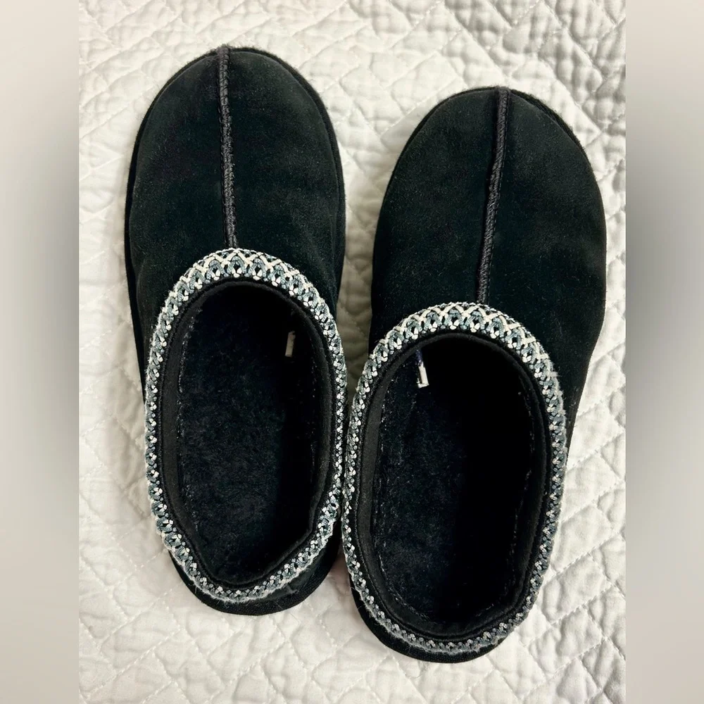 Authentic Kids’ Tasman UGG Black Suede Slip-Ons with Embroidered Trim - Picture 2 of 10